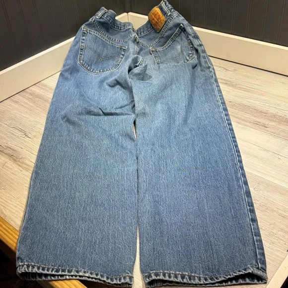 Levi's 550 Relaxed Fit Tapered Leg Men's Sz 36x34 Jeans Medium Wash Blue Denim - Picture 3 of 13